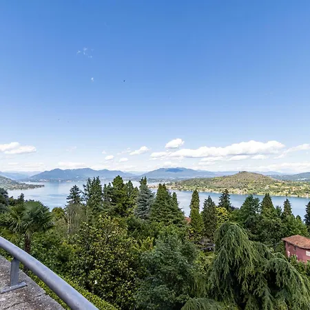 Apartment Piazzetta 5, - Arona - Ac - Wi-fi - By Guestaly