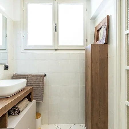 Piazzetta 5, - Arona - Ac - Wi-fi - By Guestaly Apartment *