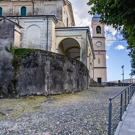 Piazzetta 5, - Arona - Ac - Wi-fi - By Guestaly *